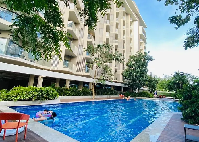 Monaliza 1br With Balcony & Living In Tambuli Seaside Île de Mactan