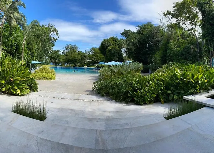 Monaliza 1br With Balcony & Living In Tambuli Seaside *