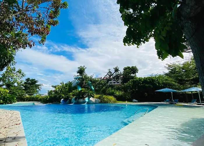 Monaliza 1br With Balcony & Living In Tambuli Seaside Appartement Île de Mactan