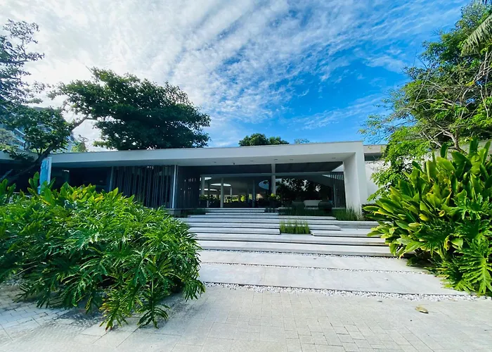 Monaliza 1br With Balcony & Living In Tambuli Seaside Appartement Île de Mactan